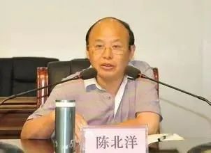 云南省司法厅原一级巡视员夏新建被“双开”：政治意识丧失，打探、泄露案情|界面新闻 · 快讯